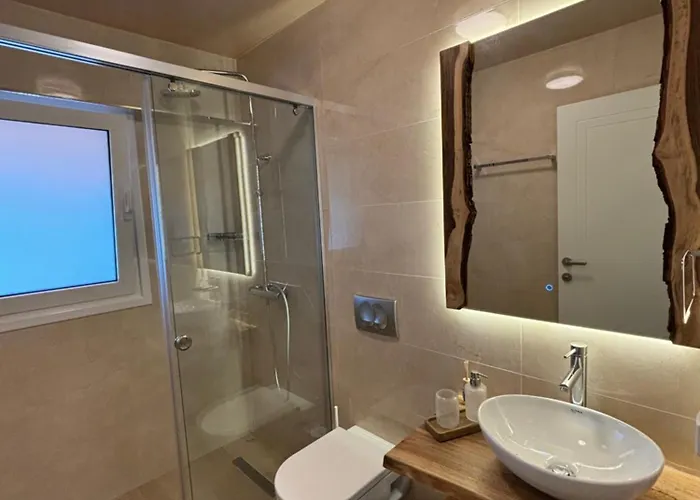 ベッド・アンド・ブレックファスト Nacios ヒマラ