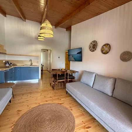 Bed & Breakfast Nacios *