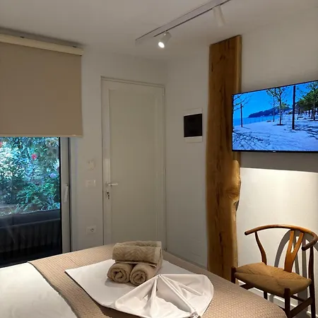 Bed & Breakfast Nacios *