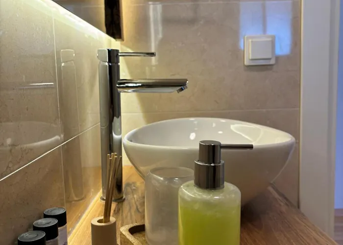 Nacios Oda ve Kahvaltı